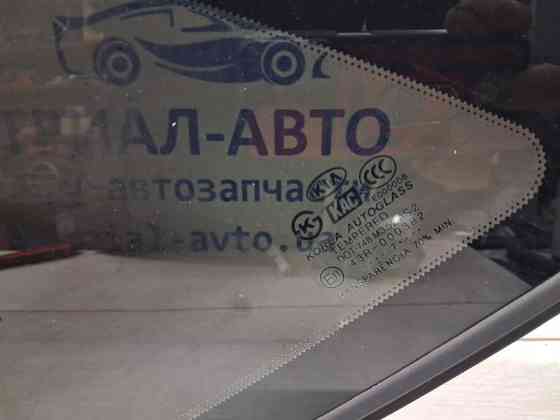Стекло в кузов заднее левое Kia Sorento BL 2.5 DIESEL D4CB 2002 (б/у) Киев