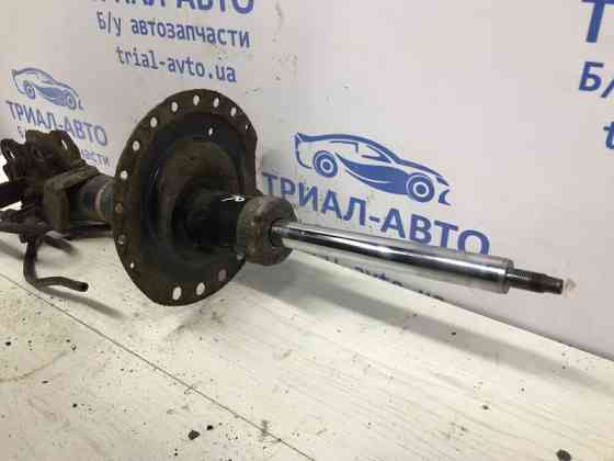 Амортизатор передний правый Mitsubishi Outlander GF 2.2 DIESEL 4N14 2012 (б/у) Киев