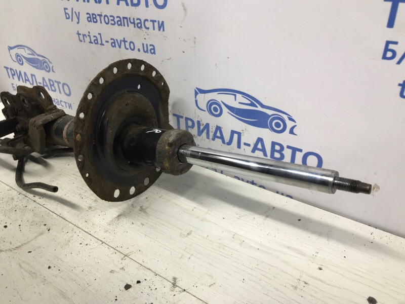 Амортизатор передний правый Mitsubishi Outlander GF 2.2 DIESEL 4N14 2012 (б/у) Киев - изображение 2