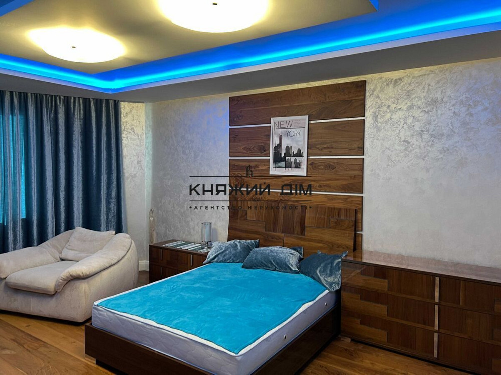 3 кімн квартира метро Університет, Лук’янівська, Золоті ворота, Театральна № 11203345 Киев - изображение 1