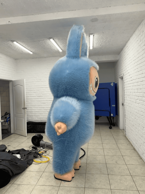 Надувной костюм Лабубу 240 см с вентилятором 4 часа работы на одном заряде Киев - изображение 3