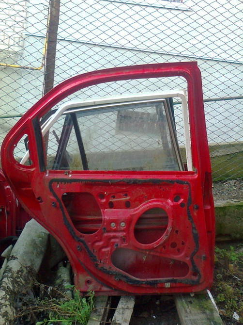 Дверка задня ліва 6833777 Форд Мондео 95р.в. седан Вінниця - зображення 2