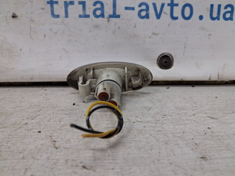 Повторитель поворотника Nissan Juke F15 1.6 TURBO MR16DDT 2010 (б/у) Київ - зображення 2