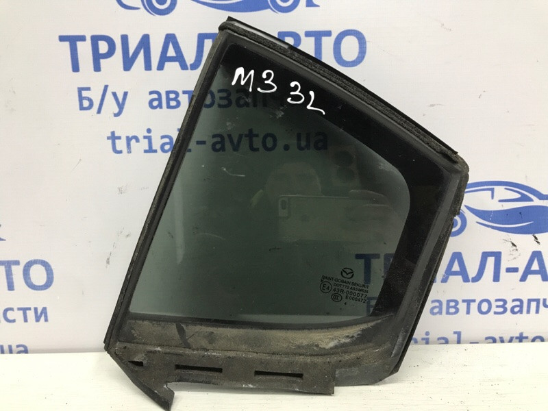 Стекло двери задней левой (форточка) Mazda 3 BM 2.2 DIESEL 2013 (б/у) Київ - зображення 1