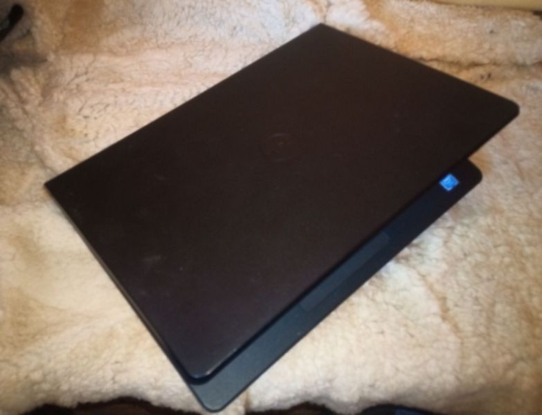 Ноутбук Dell Inspirion 14-3473 Київ - зображення 4