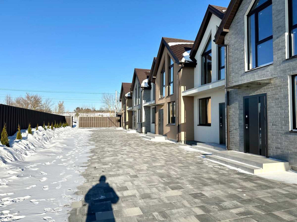 продажа 3-к таунхаус Киево-Святошинский, Белогородка, 72000 $  - зображення 1