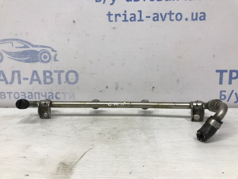 Топливная рампа Chevrolet Cruze J300 1.8 2009 (б/у) Киев - изображение 2