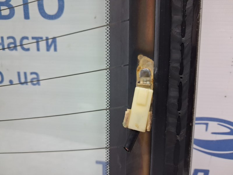 Стекло в кузов заднее Mazda 3 BK 1.6 БЕНЗИН Z6 2003 (б/у) Киев - изображение 7