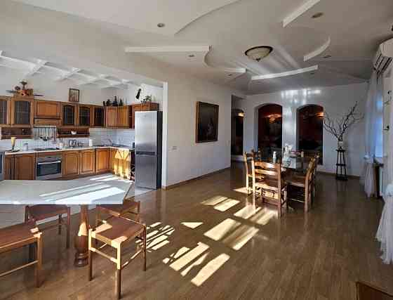 Продам 5-к квартиру на пр. Пушкина, район пр. Поля / парк Глобы Днепр