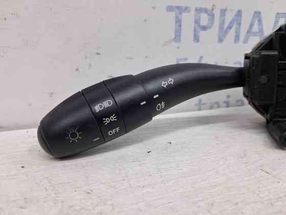 Переключатель подрулевой левый(поворотники) Hyundai I30 FD 1.6 DIESEL D4FB 2007 (б/у) Киев