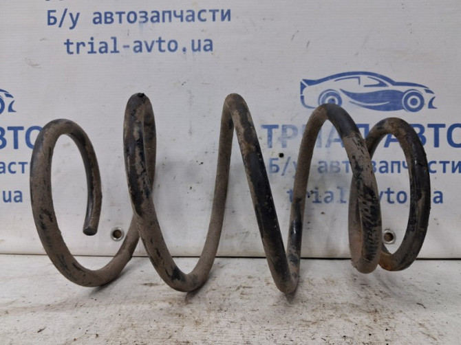 Пружина передняя Toyota Camry 40 2.4 БЕНЗИН 2AZFE 2006 (б/у) Киев - изображение 1