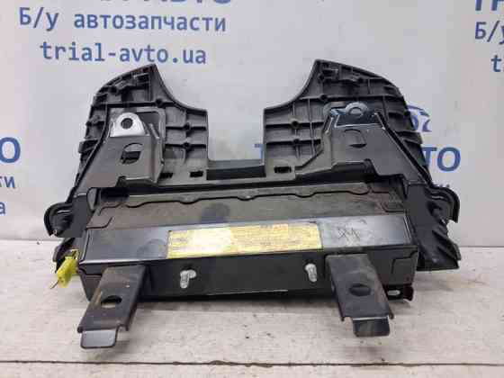 Подушка в колени Toyota Avensis 2002-2010  (Арт. 78424) Київ