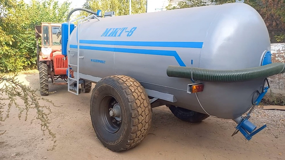 Бочка вакумна МЖТ-8 для свинокомплексу з розкидачем Белая Церковь - изображение 1