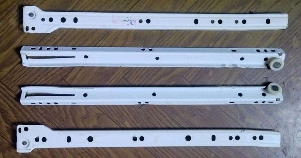 Роликові напрямні FGV DS01BL.2 350x1.2 мм, метал, колір білий Львів - зображення 1