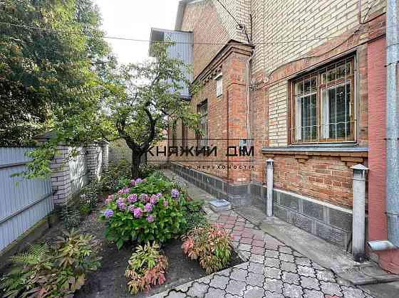 Здається 2 к.кв.в приватному будинку біля м. Нивки. Код об'єкта 1182629 Київ