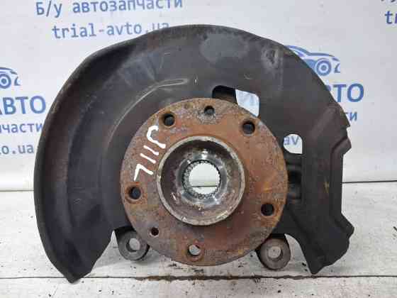 Кулак поворотный левый со ступицей Nissan Qashqai J11 1.2 БЕНЗИН HRA2DDT 2013 (б/у) Київ