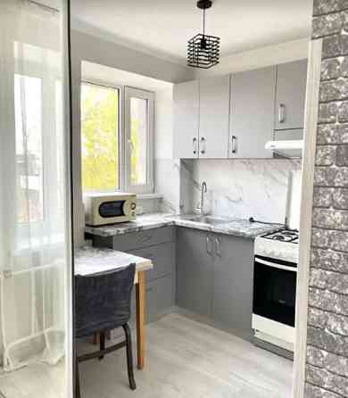 Продам. 1-к.кв. 5/5, вул. Вознесенська Дніпро