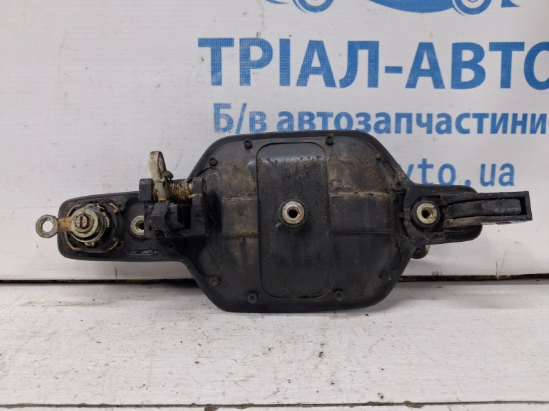 Ручка двери внешняя передняя левая Mitsubishi Pajero Wagon 3 3.2 ДИЗЕЛЬ 4M41 1999 (б/у) Київ - зображення 3