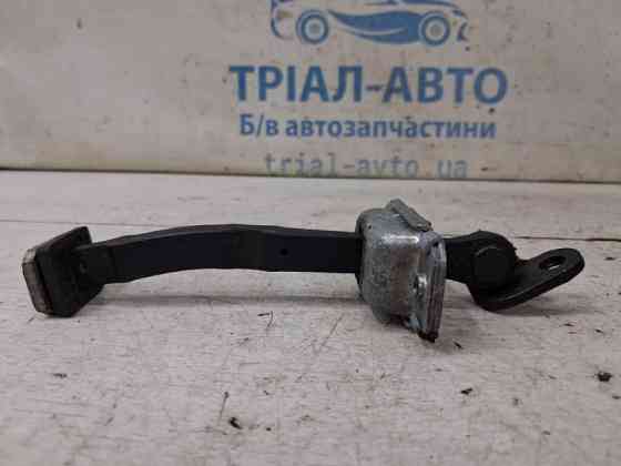 Ограничитель двери задний правый Hyundai Tucson 2004-2009 794902E000 (Арт. 86302) Киев