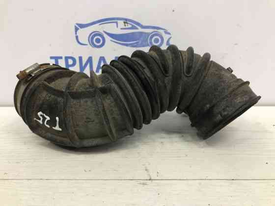 Патрубок воздушного фильтра Toyota Avensis 2002-2010 178810D100 (Арт. 50400) Киев