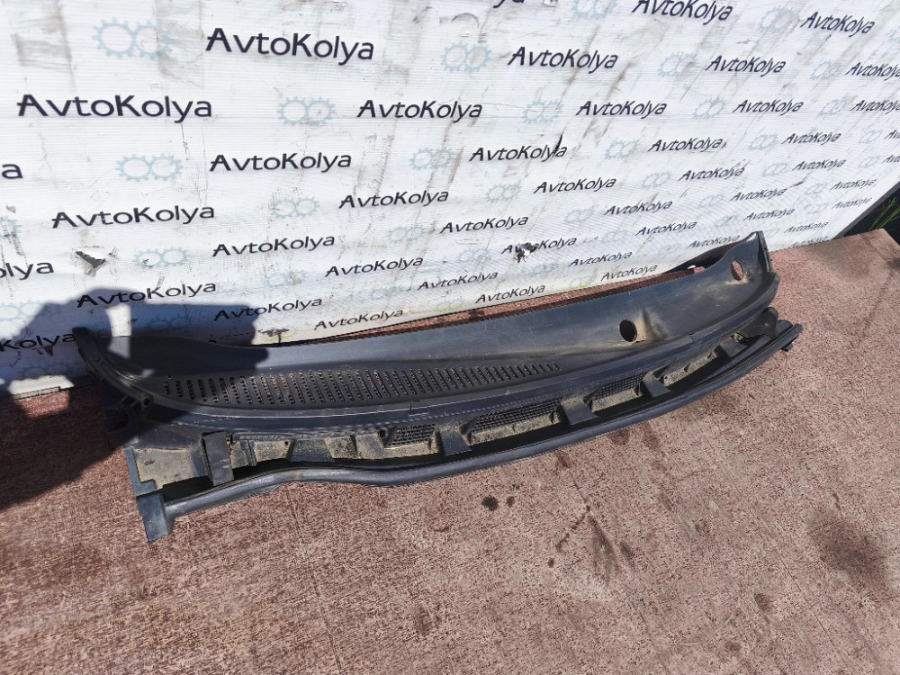 Пластик под лобовое стекло (жабо) Nissan Note E11 2005-2012 (668629U100) Ковель - зображення 1
