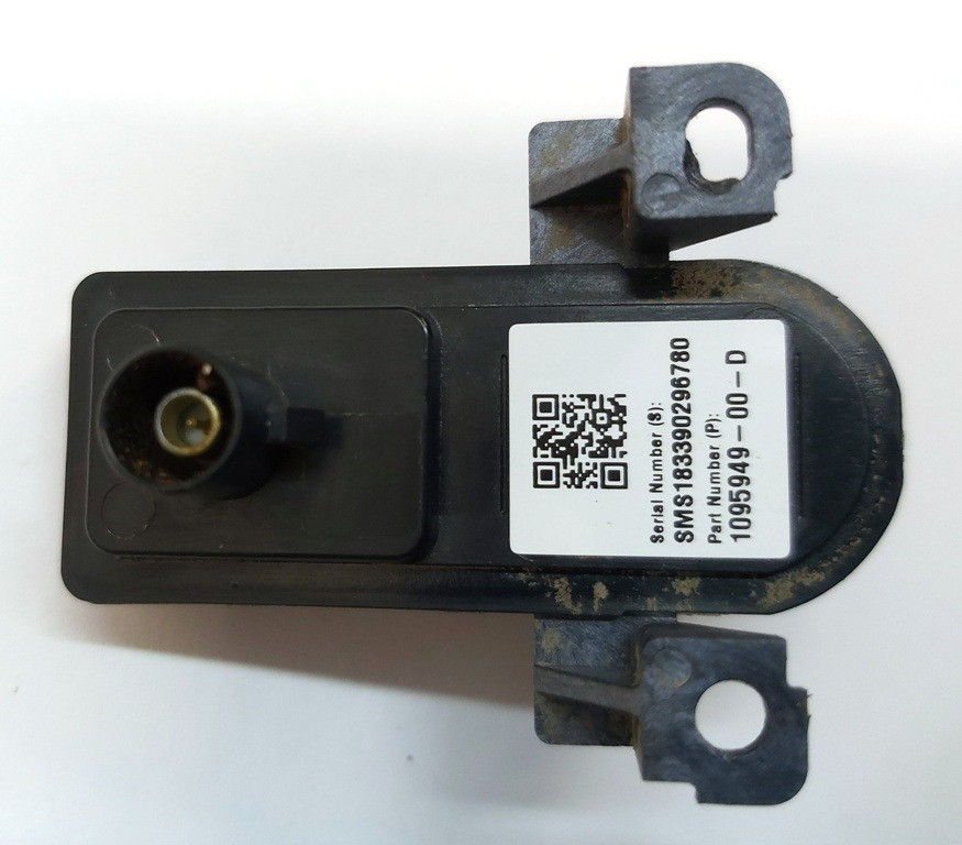 Камера кнопки открытия крышки багажника Tesla model 1095949-00-D Київ - зображення 6