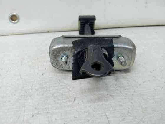 Ограничитель двери задний левый Toyota Prado 2002-2009 6863060120 (Арт. 61357) Киев