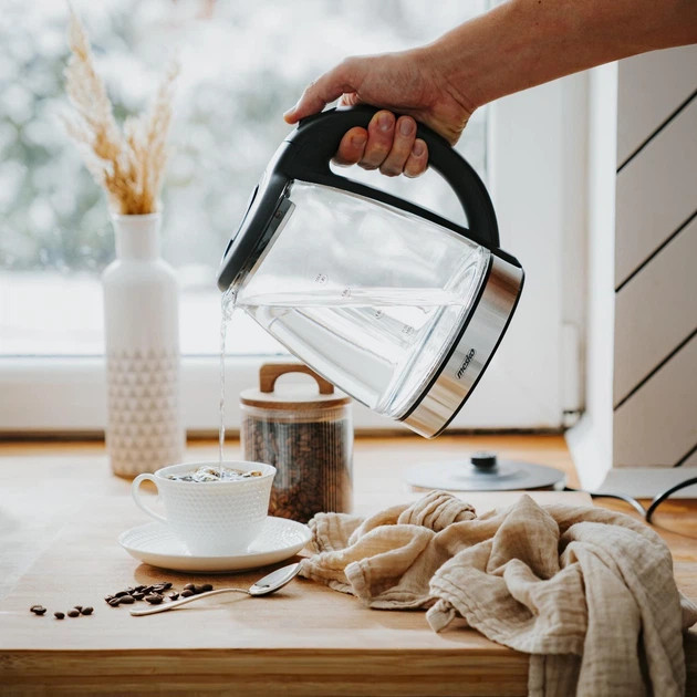 Электрочайник Mesko MS 1307 1.8 л черный Київ - зображення 6