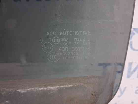 Стекло двери заднее левое Mitsubishi ASX GA 1.8 DIESEL 4N13 2010 (б/у) Київ