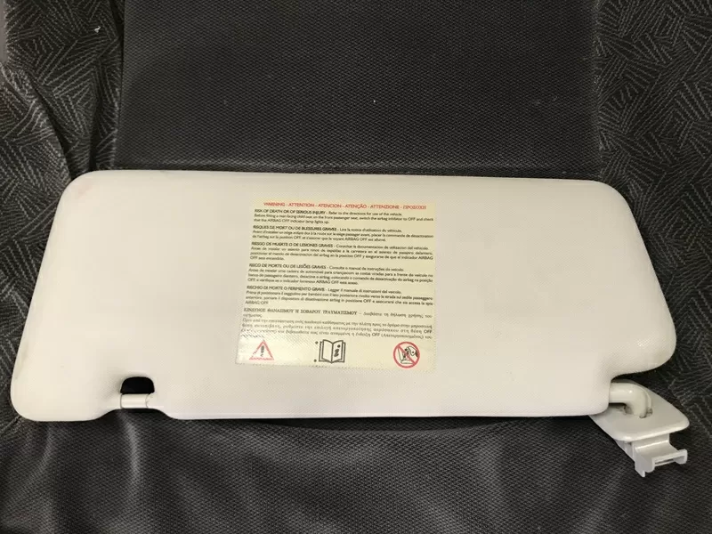 Бу козырек солнцезащитный правый Renault Megane 3, 964000028R, 964005596R Кропивницкий - изображение 1