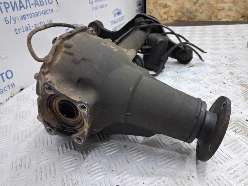Редуктор передний Mitsubishi Pajero Wagon 3 3.2 ДИЗЕЛЬ 4M41 1999 (б/у) Киев - изображение 4