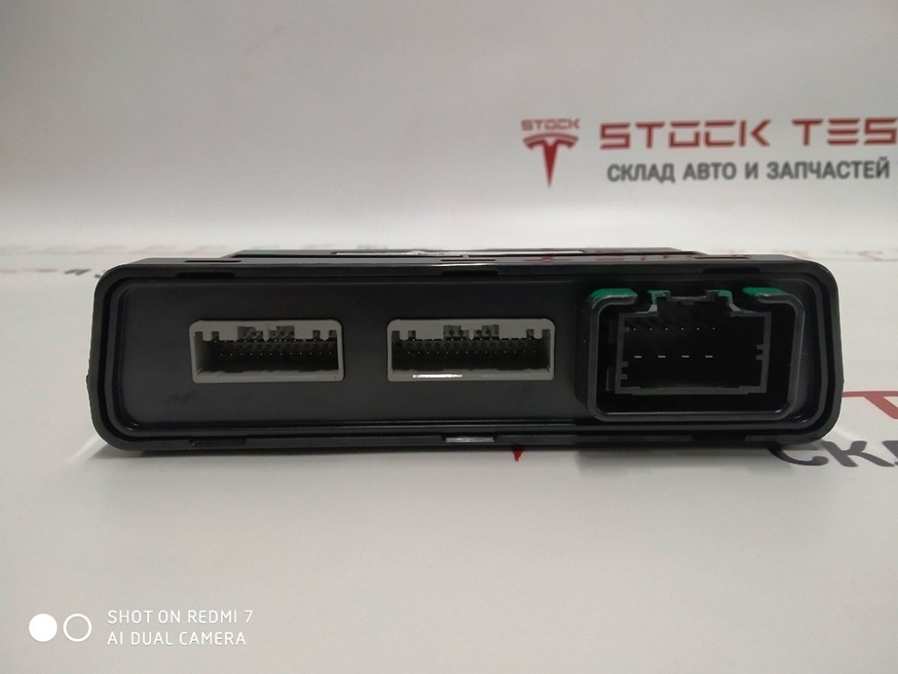 Блок управления дверьми Tesla model S, model S REST 1003101-00-E Київ - зображення 2