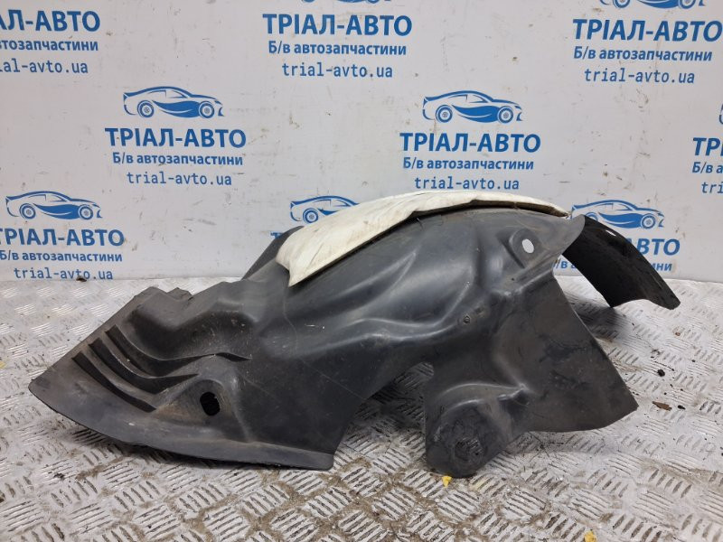 Подкрылок передний левый Renault Megane 3 1.5 DIESEL K9K 2008 (б/у) Київ - зображення 1