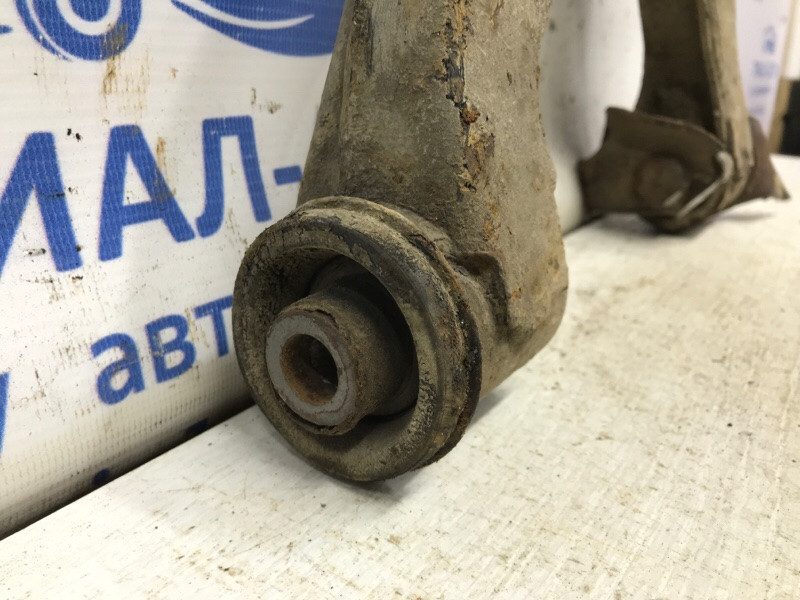 Рычаг задний поперечный верхний левый Mitsubishi Pajero Wagon 3 3.2 ДИЗЕЛЬ 4M41 1999 (б/у) Київ - зображення 3