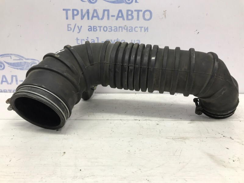Патрубок воздушного фильтра Mitsubishi Pajero Wagon 3 3.2 ДИЗЕЛЬ 4M41 1999 (б/у) Київ - зображення 3
