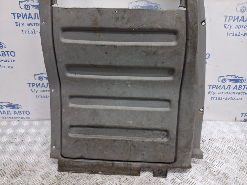 Обшивка багажника Volkswagen Caddy 2K 1.9 DIESEL BJB 2003 (б/у) Киев - изображение 2