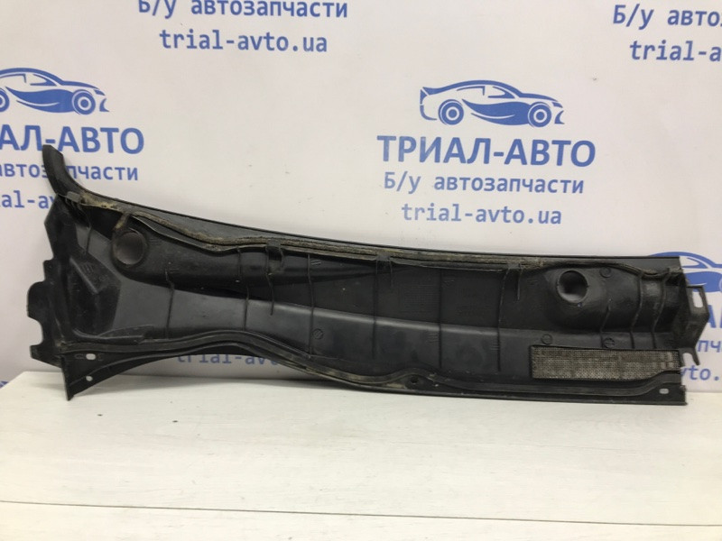 Дефлектор дворников Toyota Avensis T25 1.8 БЕНЗИН 1ZZFE 2002 лев. (б/у) Київ - зображення 4