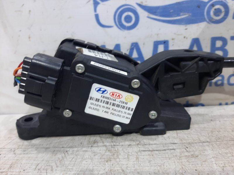 Педаль газа Hyundai IX35 LM 2.0 DIESEL 2009 (б/у) Київ - зображення 2