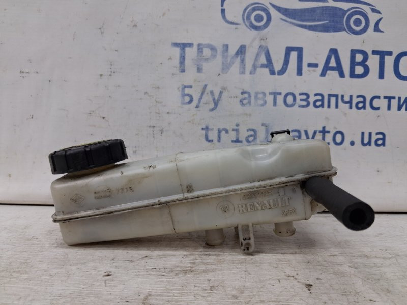 Бачок главного тормозного цилиндра Renault Megane 3 1.5 DIESEL K9K 2008 (б/у) Киев - изображение 1