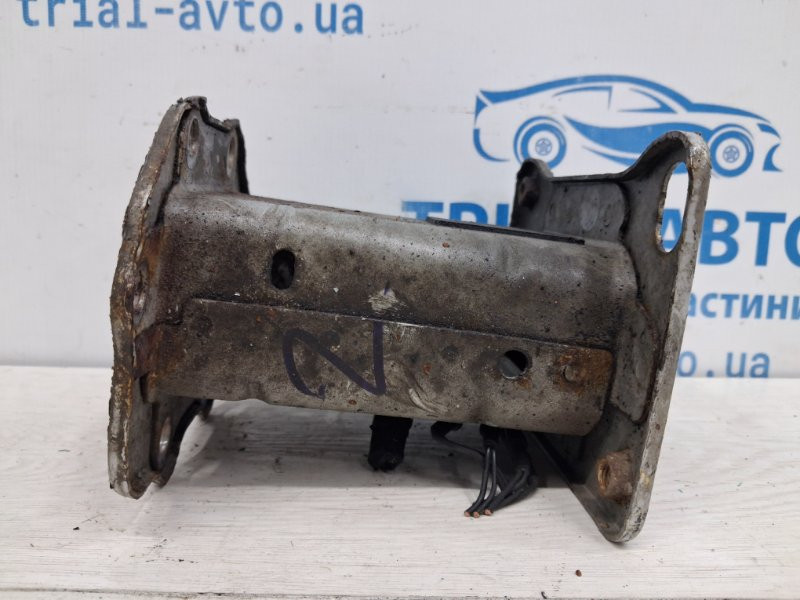 Кронштейн усилителя переднего бампера Hyundai I30 2007-2012 647201H010 (Арт. 76836) Киев - изображение 4