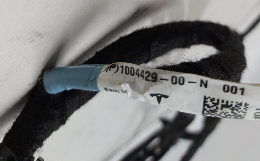 Электропроводка крышки багажника левая сторона Tesla model S 1004429-00-L Київ - зображення 3