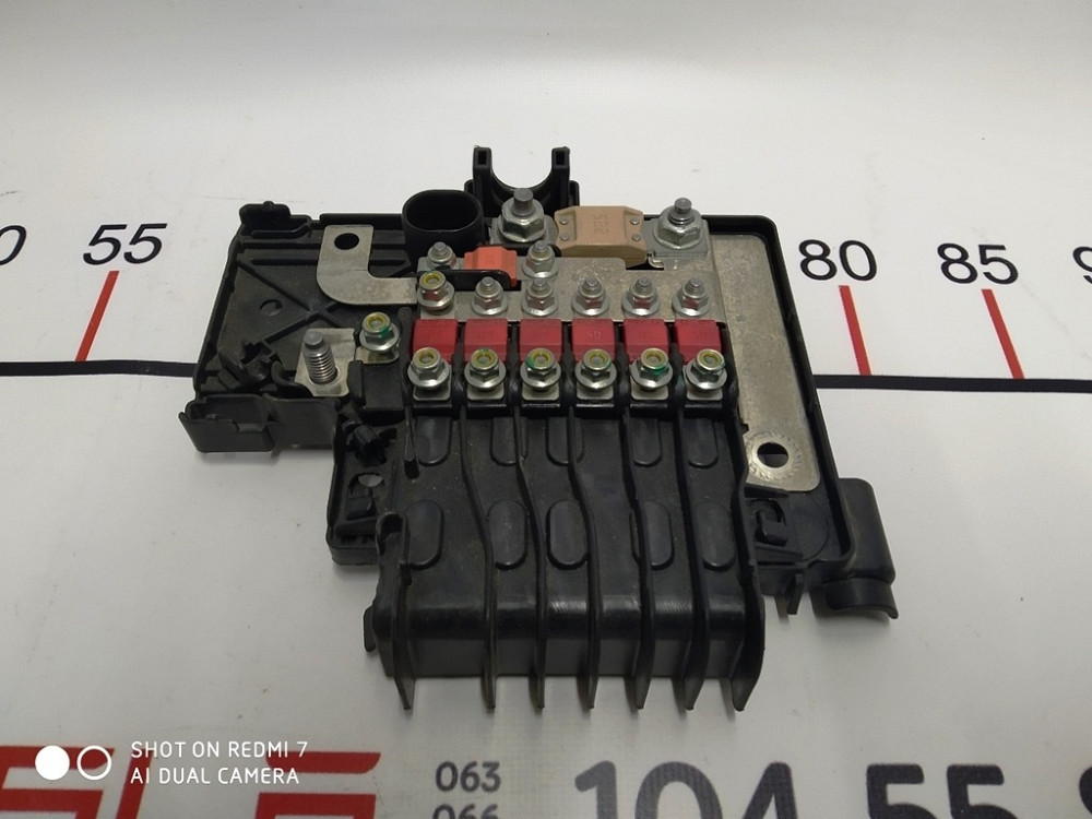 Блок предохранителей с крышкой в сборе Tesla model S 1013272-00-F Киев - изображение 1