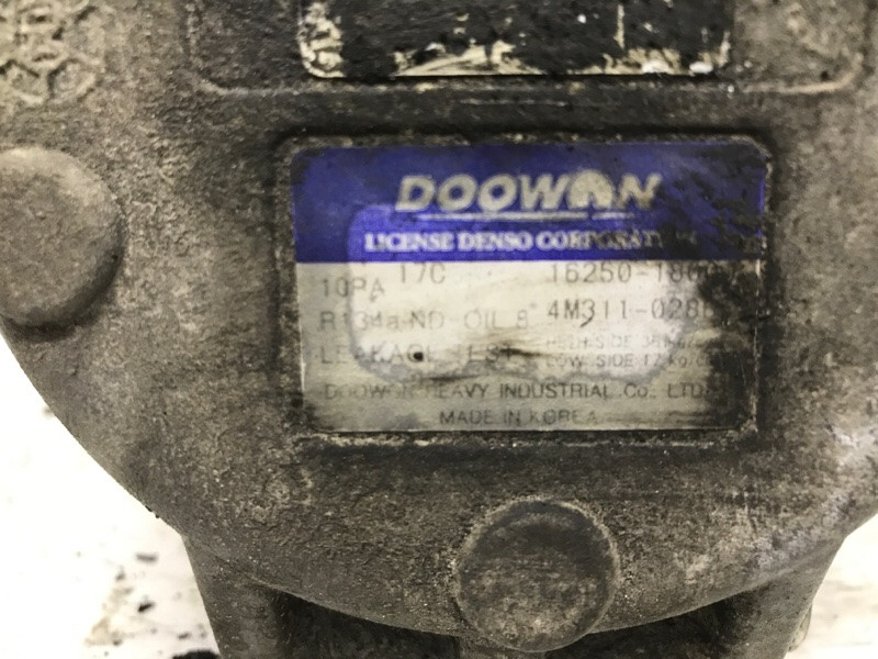 Компрессор кондиционера Hyundai Tucson JM 2.0 DIESEL D4EA 2004 (б/у) Київ - зображення 5