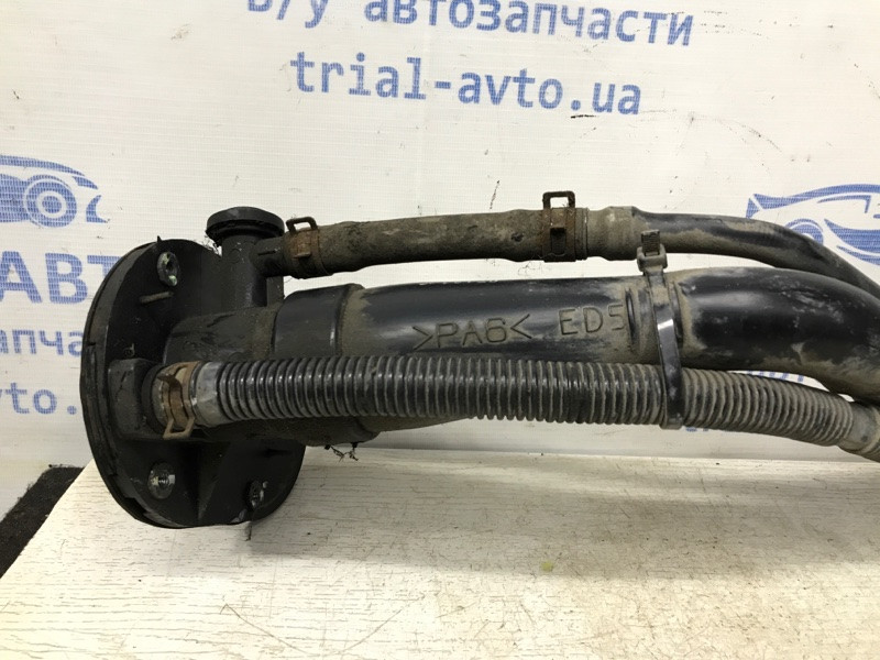 Горловина заливная Kia Ceed ED 1.6 DIESEL D4FB 2006 (б/у) Киев - изображение 4