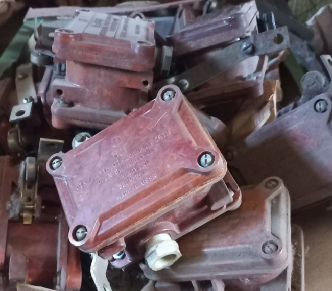 Вимикач ВКМ-ВЗГ Сумы - изображение 1