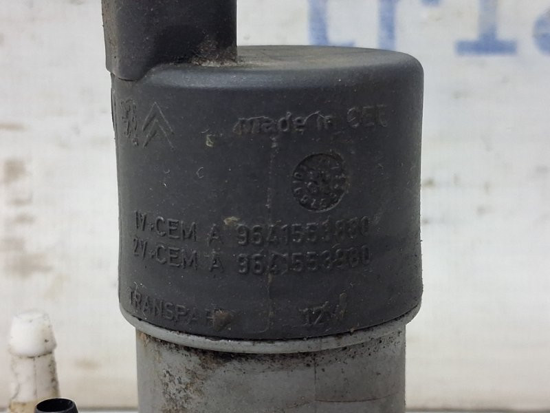 Насос омывателя стекла Nissan Pathfinder R51 2.5 DIESEL YD25DDTI 2004 (б/у) Київ - зображення 4