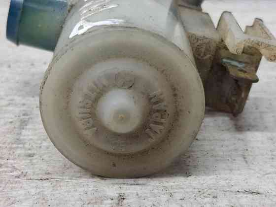 Насос омывателя стекла Mitsubishi Pajero Wagon 4 3.2 ДИЗЕЛЬ 4M41 2006 (б/у) Київ