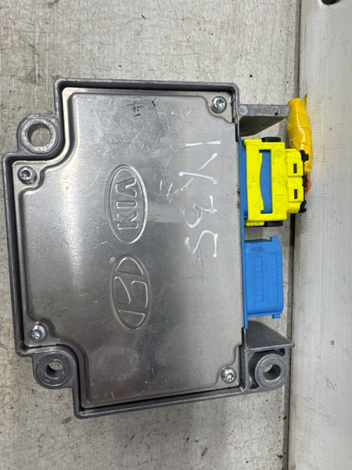 Блок управления AIRBAG Hyundai IX35 LM 1.7 DIESEL D4FD 2009 (б/у) Київ - зображення 4