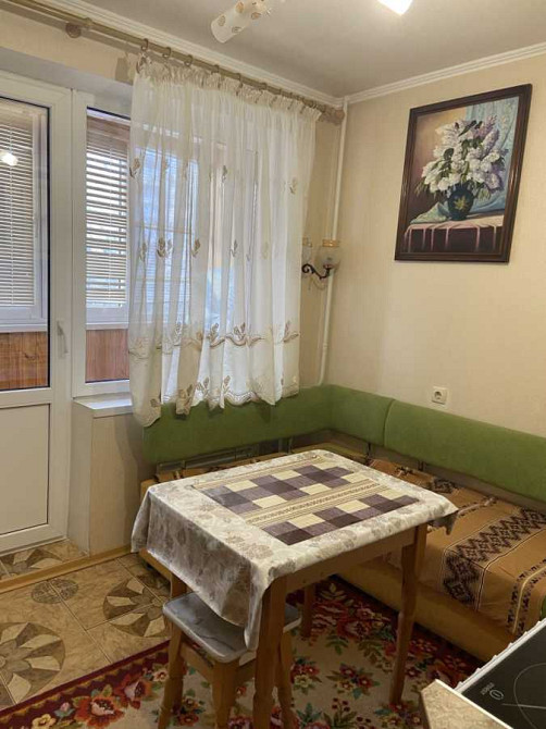 долгосрочная аренда 1-к квартира Киев, Дарницкий, 11000 грн./мес. Киев - изображение 2