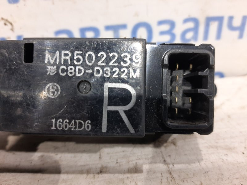 Кнопка стеклоподъемника Mitsubishi Outlander CU 2.4 БЕНЗИН 4G69 2003 (б/у) Киев - изображение 3